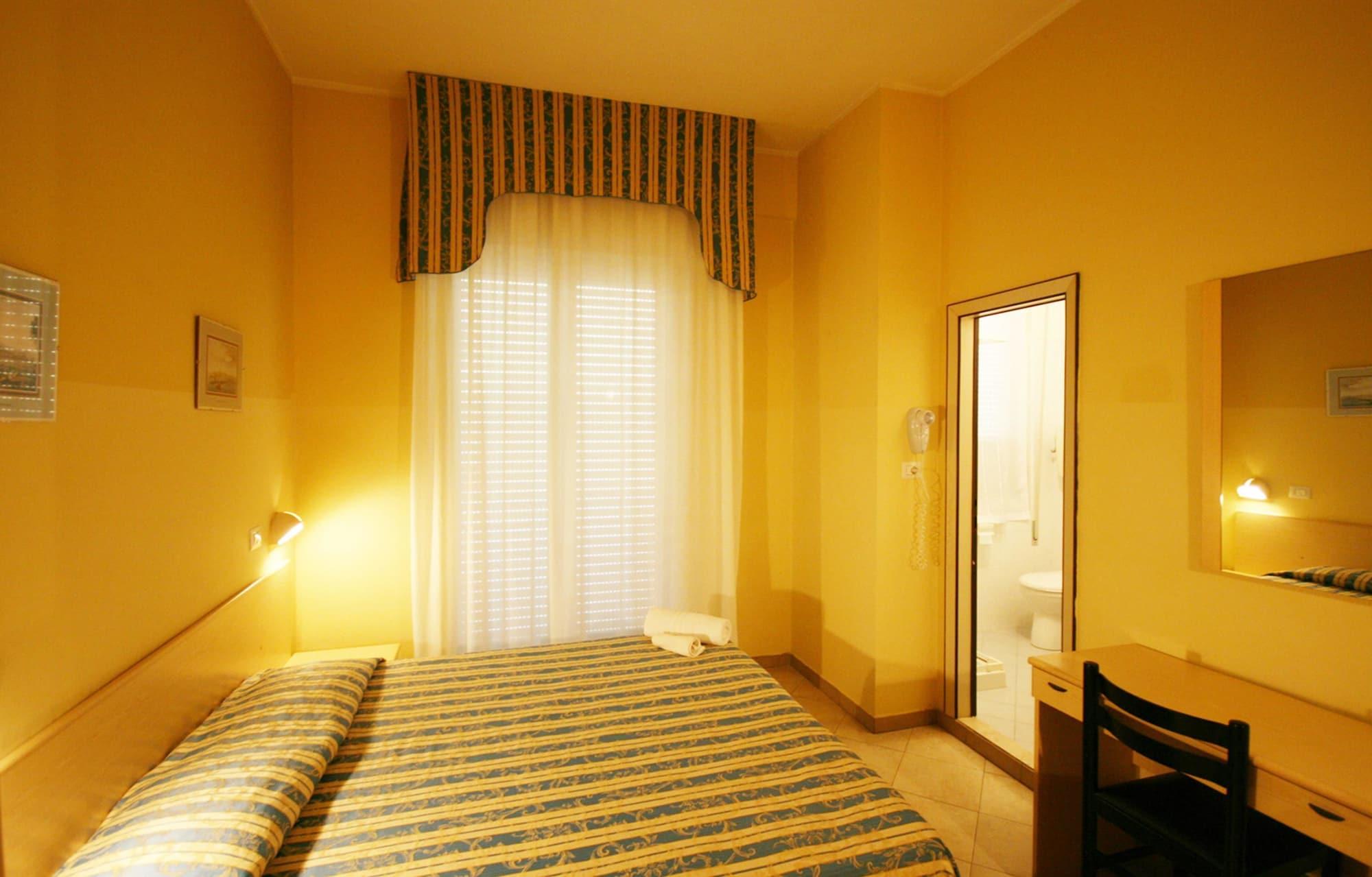 Hotel Sole Mio Rimini Extérieur photo