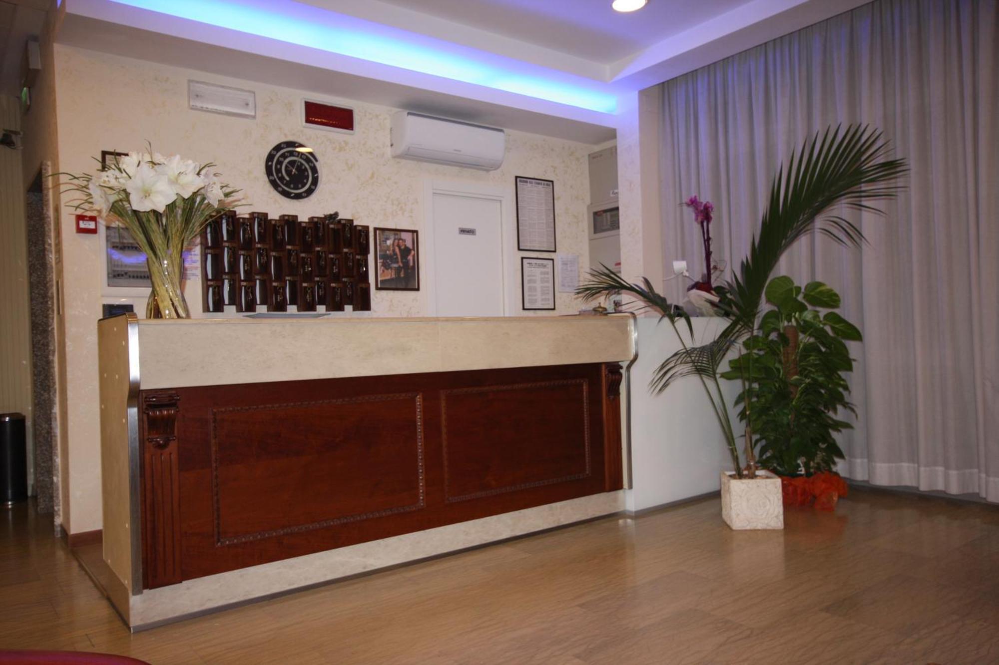 Hotel Sole Mio Rimini Extérieur photo