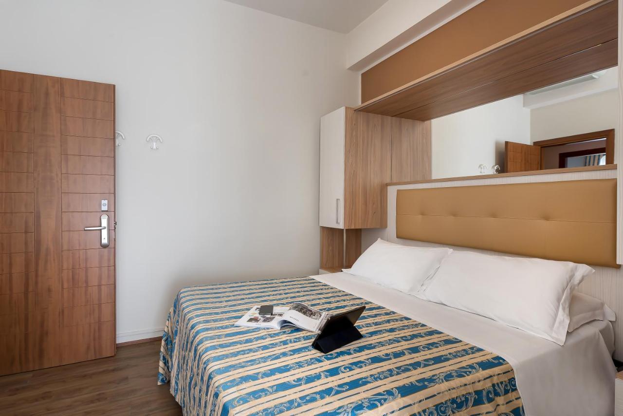 Hotel Sole Mio Rimini Extérieur photo